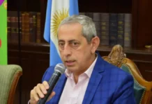 Qué dijo Rivas Piasentini sobre el aumento y el bono navideño para estatales correntinos