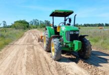 La Municipalidad de Carolina Avanza con Intensos Trabajos de Mantenimiento en los Caminos de la Localidad